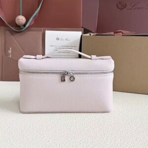 Loro Piana Women's Crossbody Bag in Soft Pink